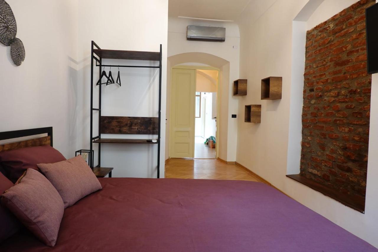 The Industrique Home - 3 Bedroom Apartment Timisoara Exterior photo
